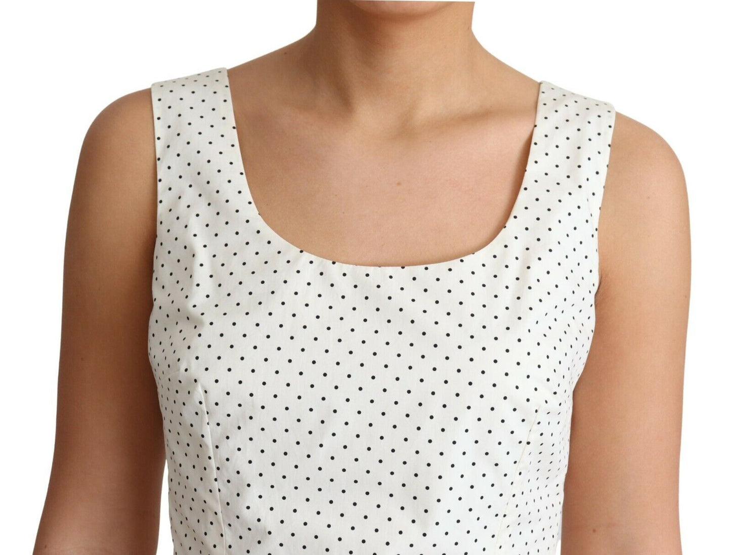 - Elegant Sleeveless A-Line Polka Dotted Dress