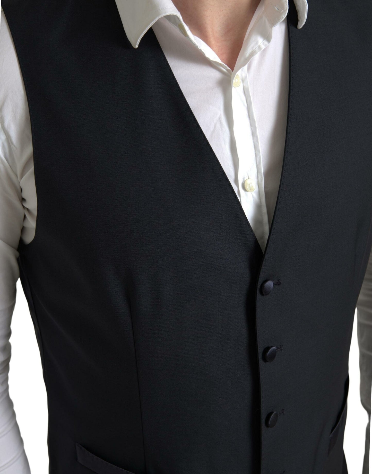 - Elegant Slim Fit Two-Piece Martini Suit