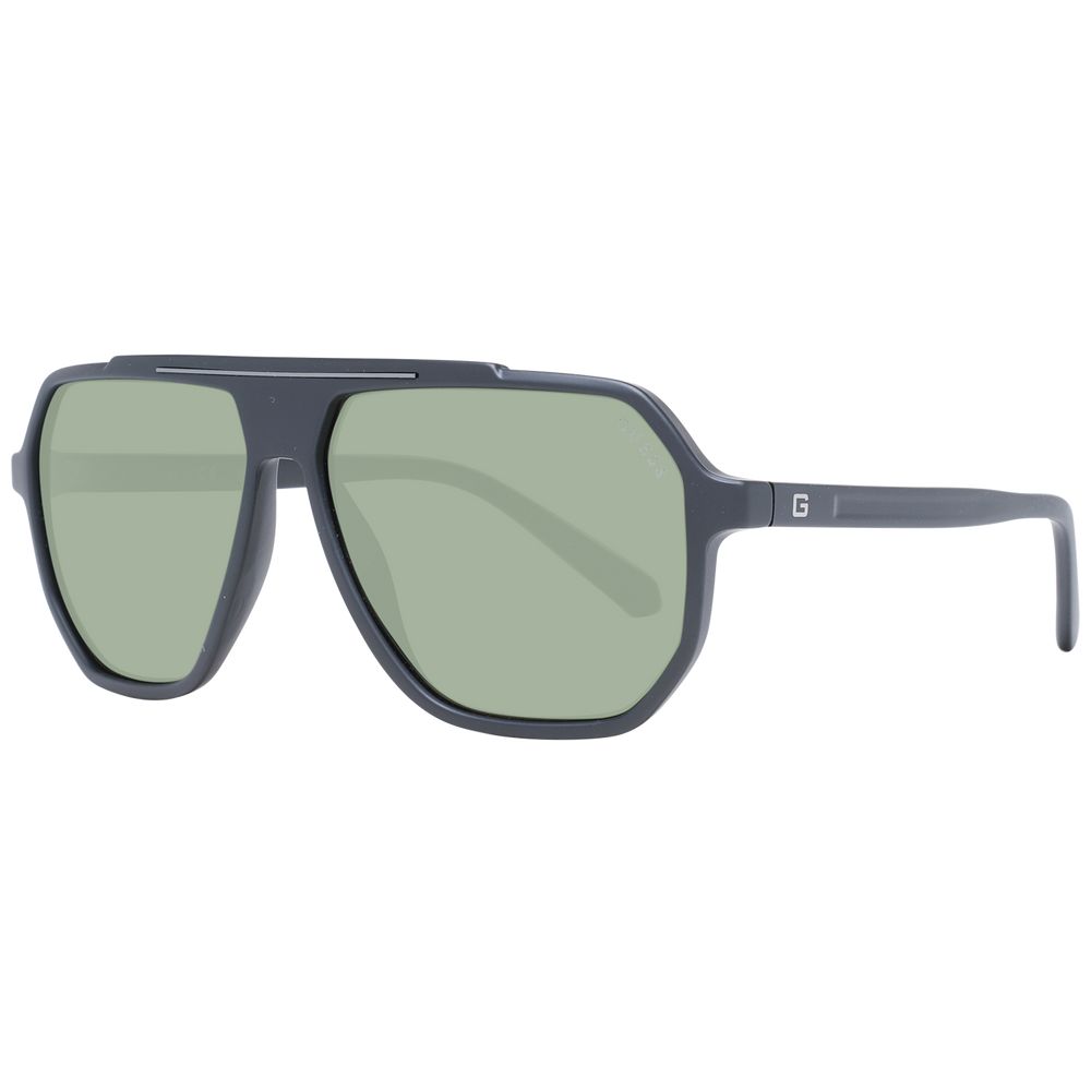 Guess Black Men's Sunglasses - Stylish Aviator Design