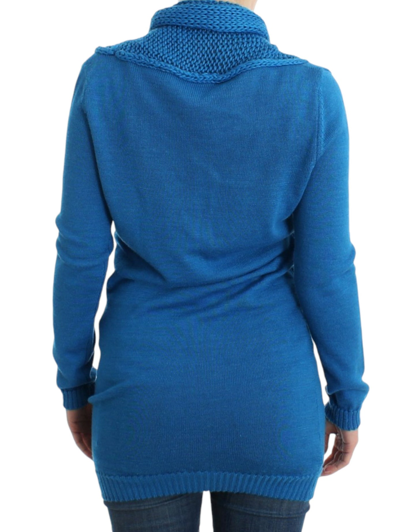 - Chic Blue Scoop Neck Knit Sweater