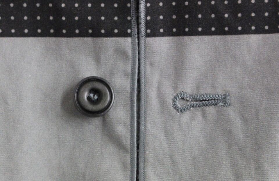 - Elegant Gray Cotton Dress Vest
