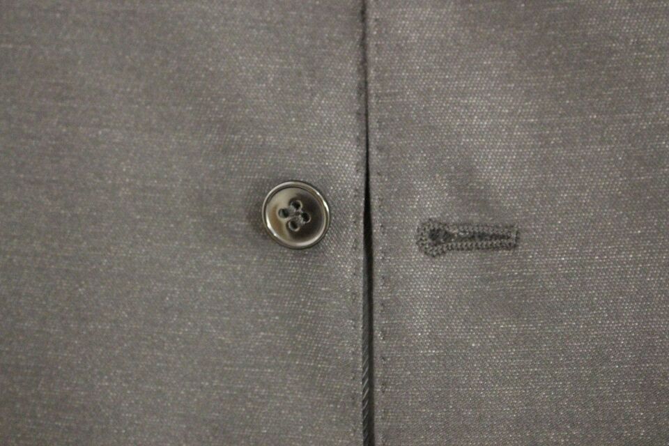 - Elegant Gray Wool Blend Dress Vest
