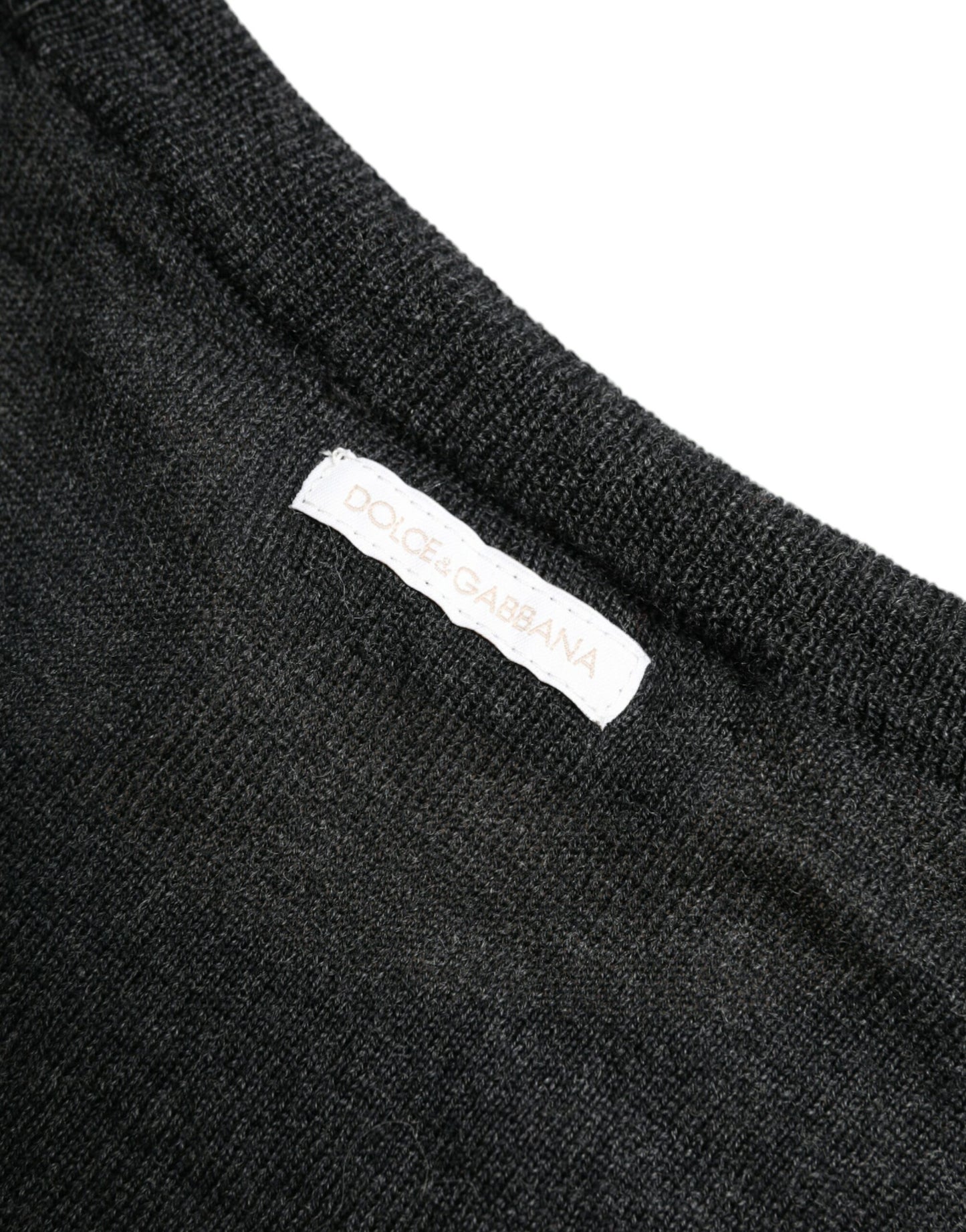- Elegant Gray Wool Pullover Sweater