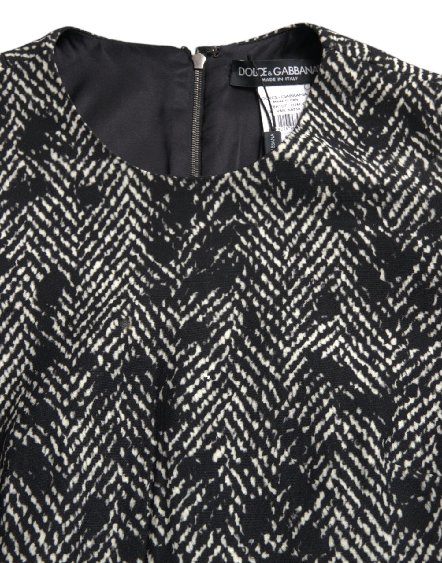- Elegant Chevron Shift Mini Dress