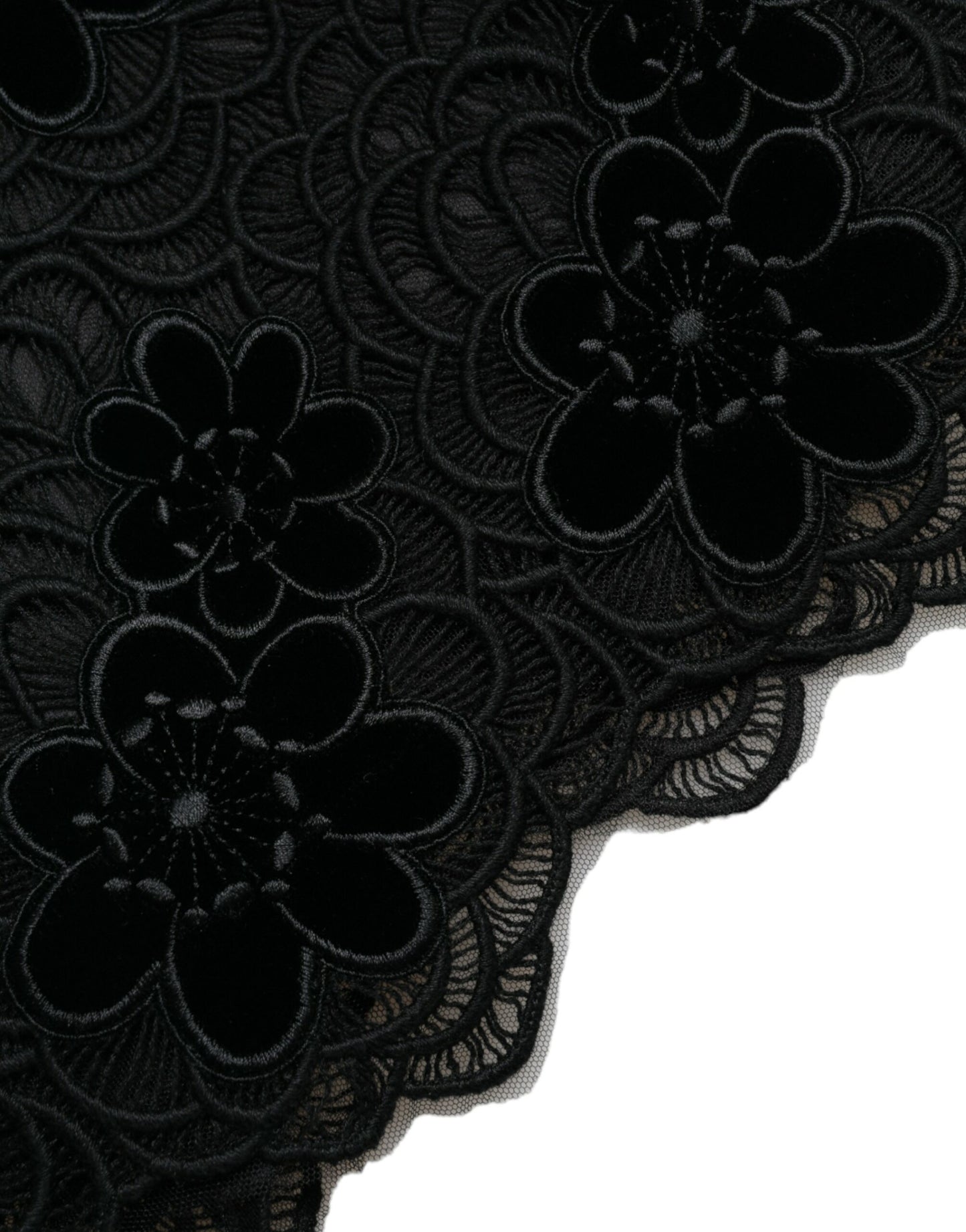 - Elegant Floral Lace Sheath Dress