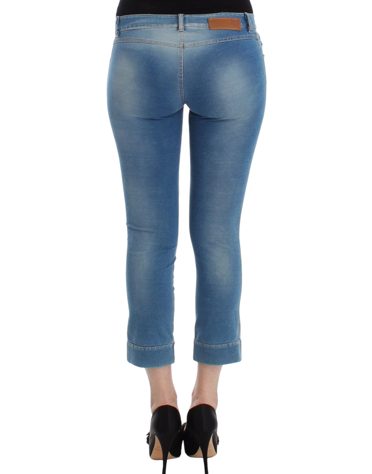 - Chic Blue Capri Jeans for Elegant Summers