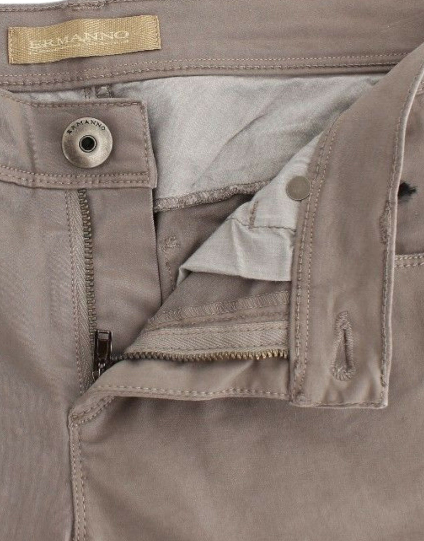 - Chic Taupe Skinny Jeans for Elevated Style