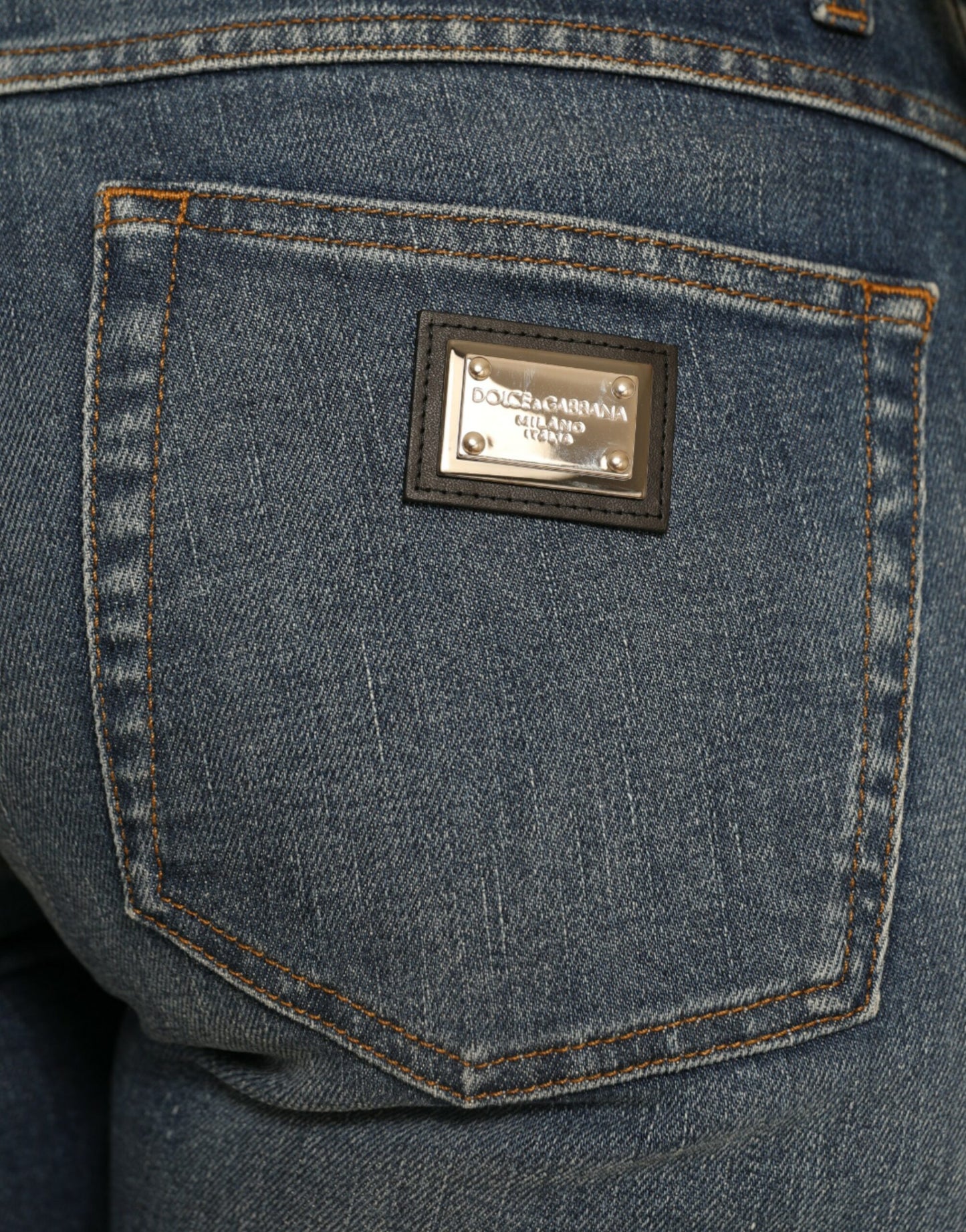 - Chic Boyfriend Mid-Waist Stretch Jeans