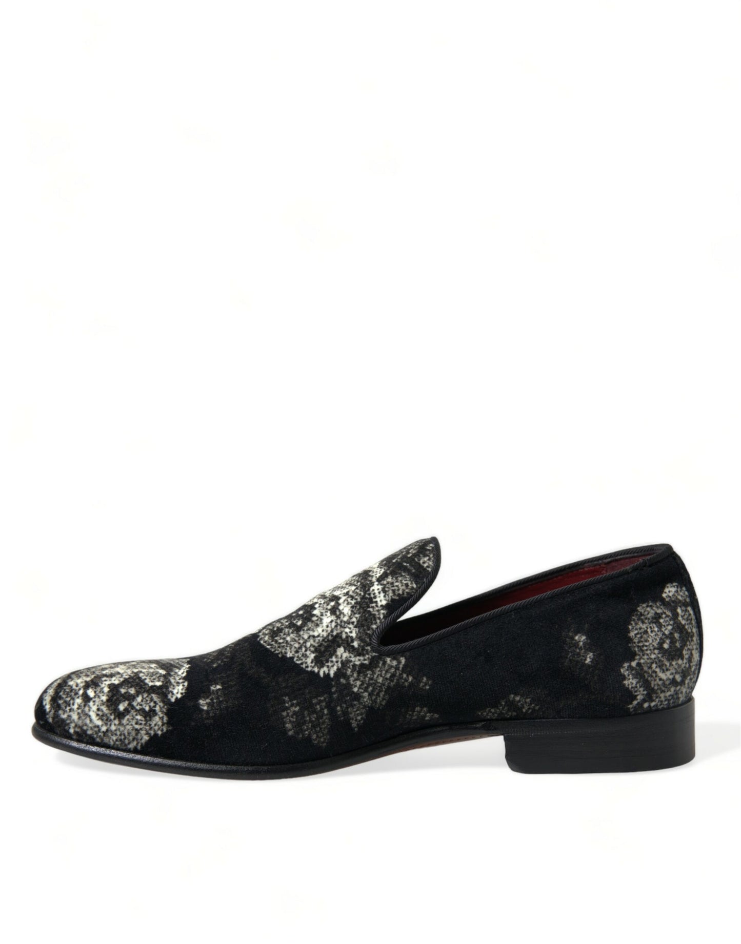 - Elegant Floral Velvet Loafers