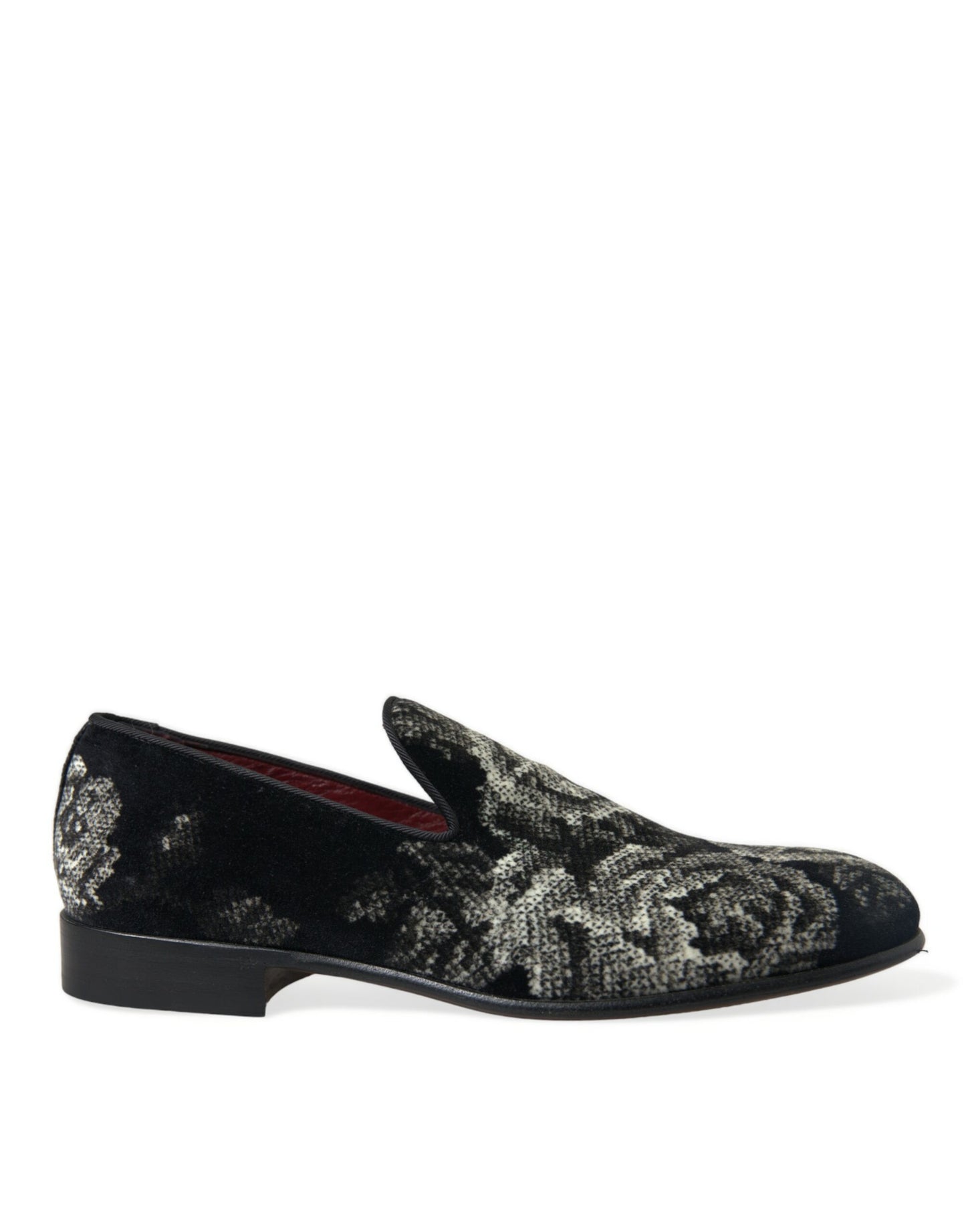 - Elegant Floral Velvet Loafers