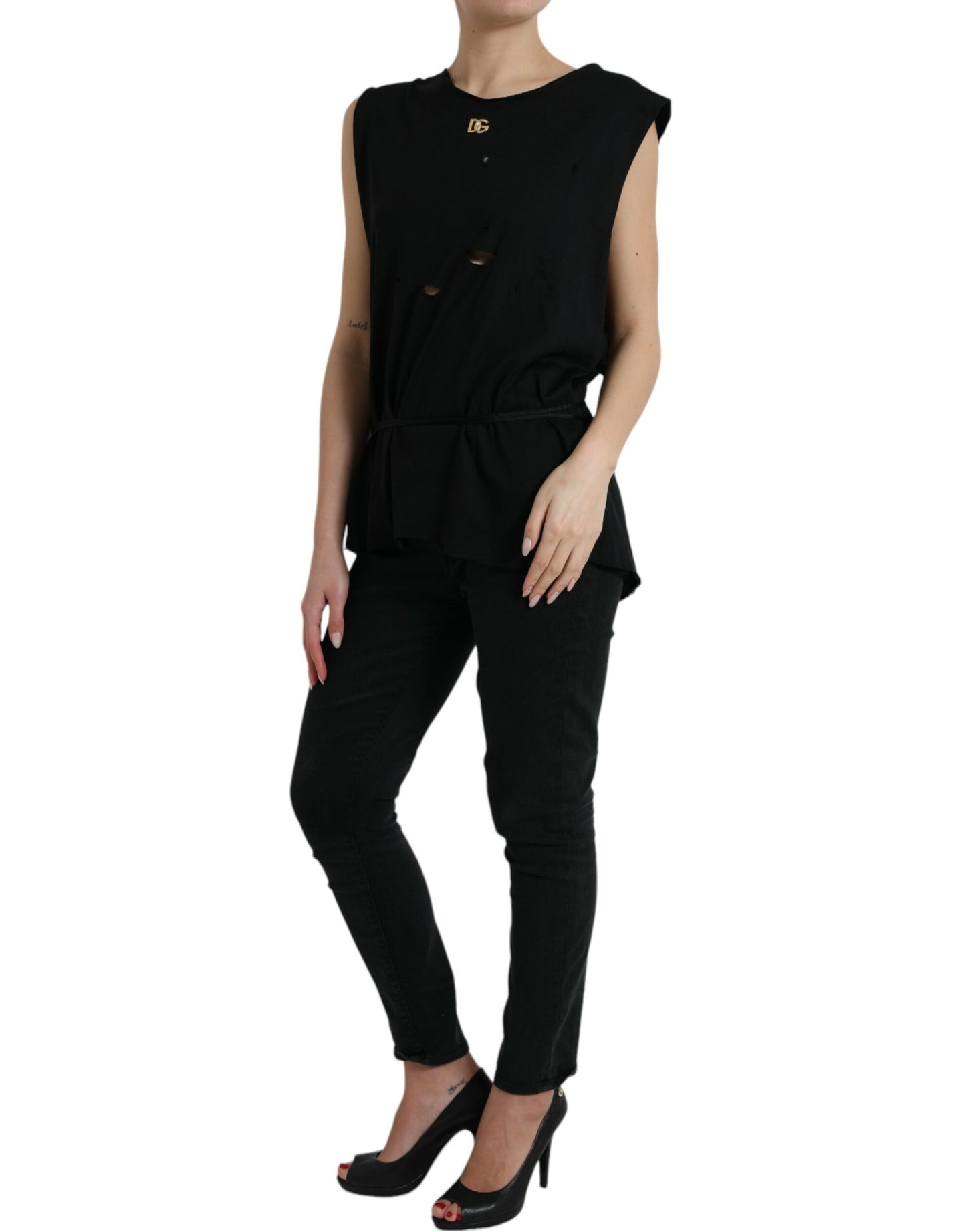 - Elegant Black Round Neck Tank Top