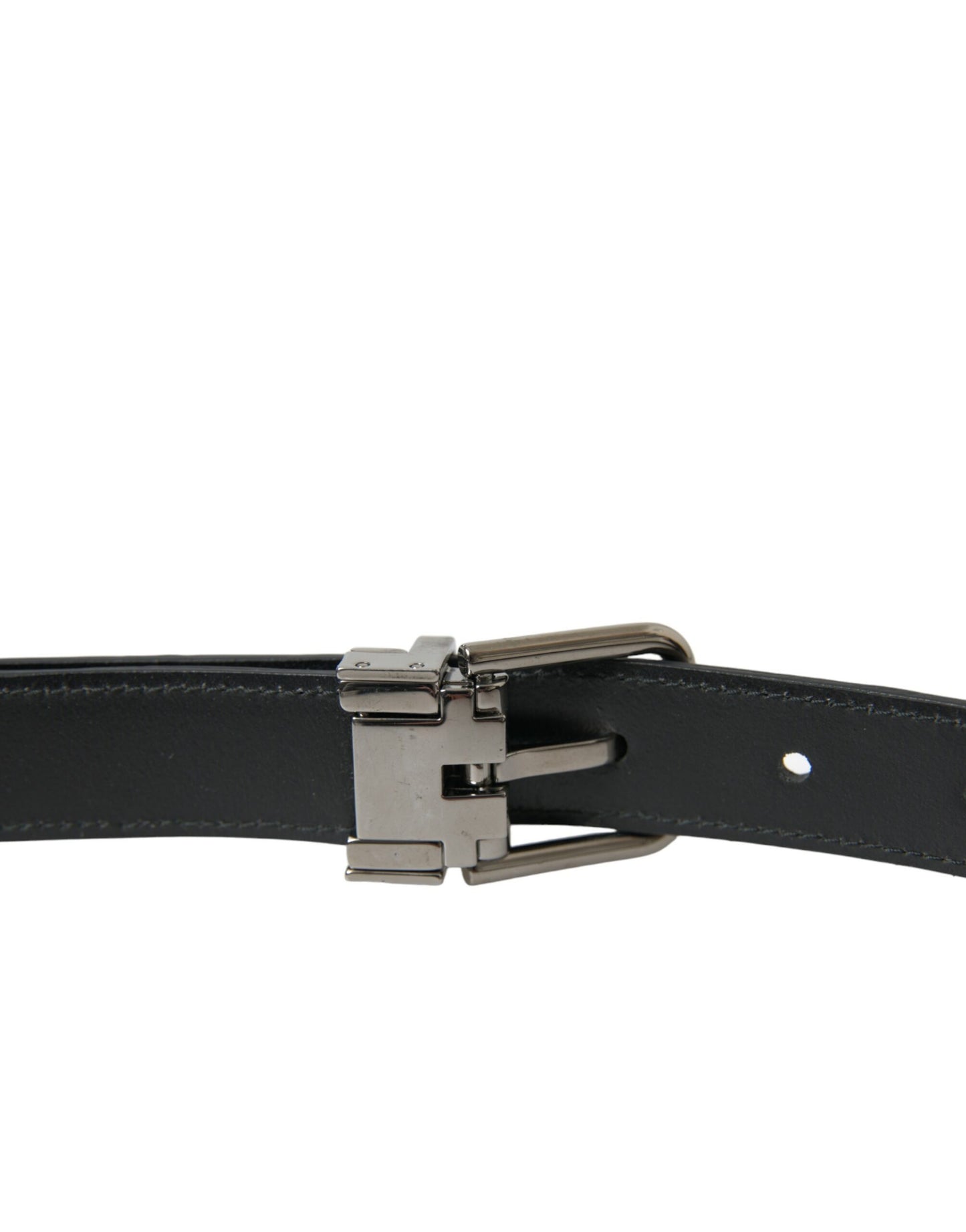 - Elegant Leather Belt with Metal Buckle