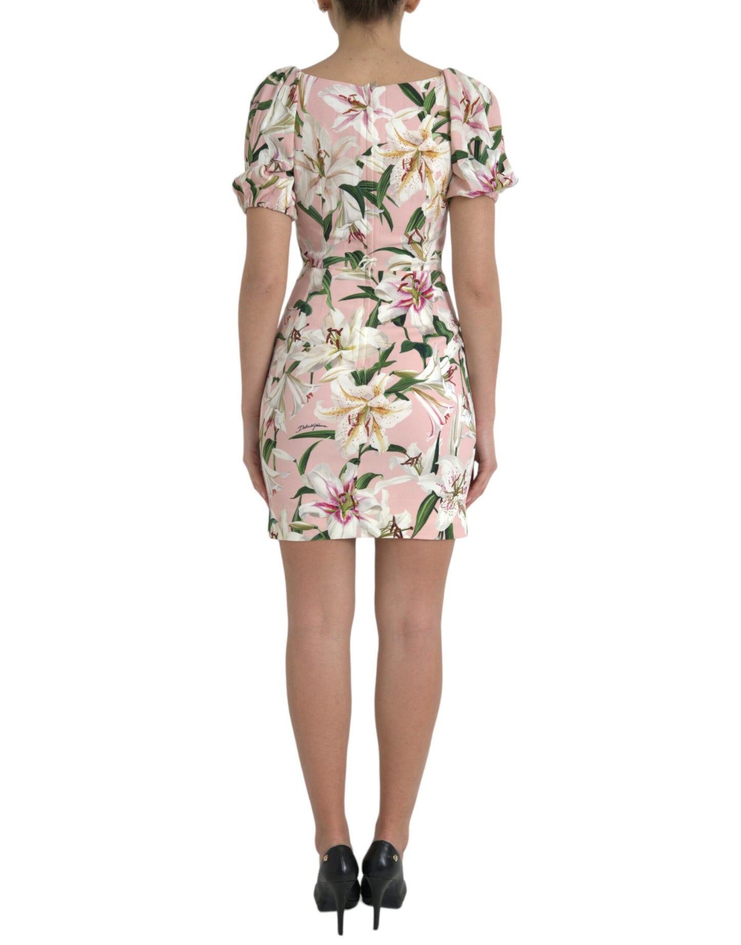 - Elegant Pink Lily Print Sheath Dress