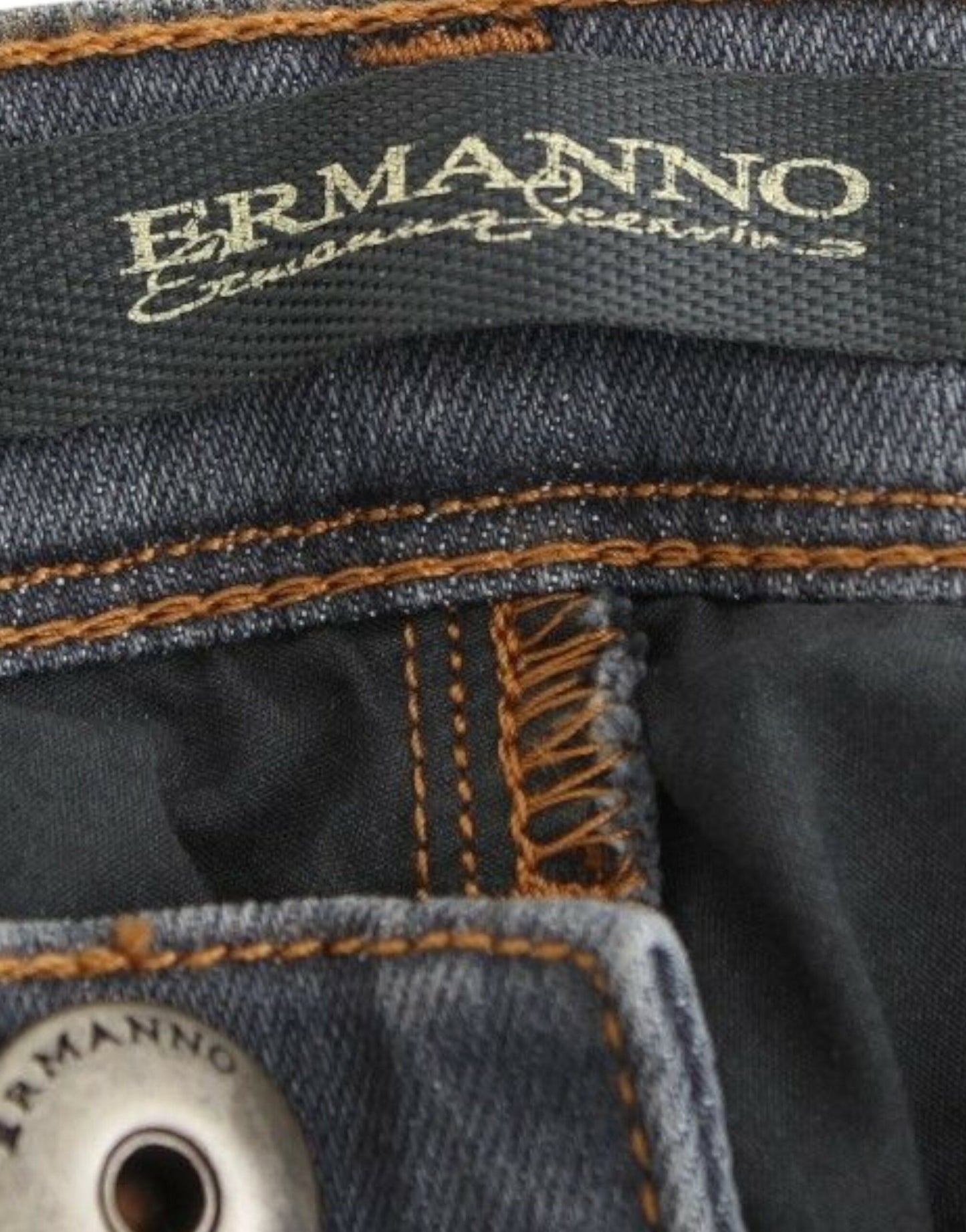 - Chic Gray Slim-Fit Skinny Jeans