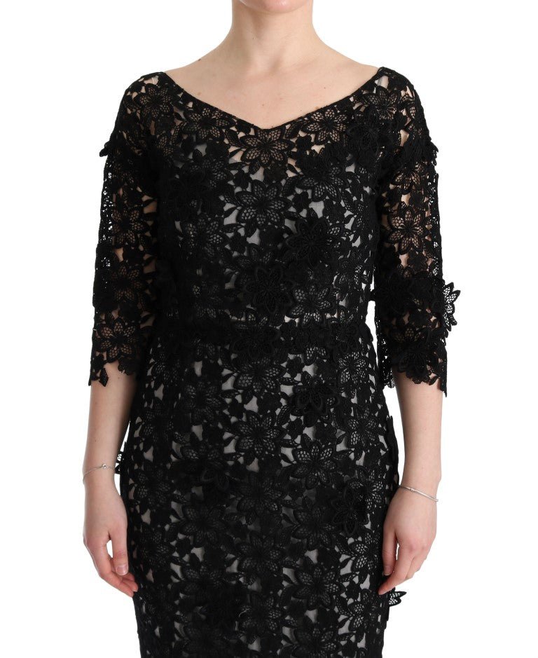 - Elegant Black Maxi Shift Dress with Floral Applique