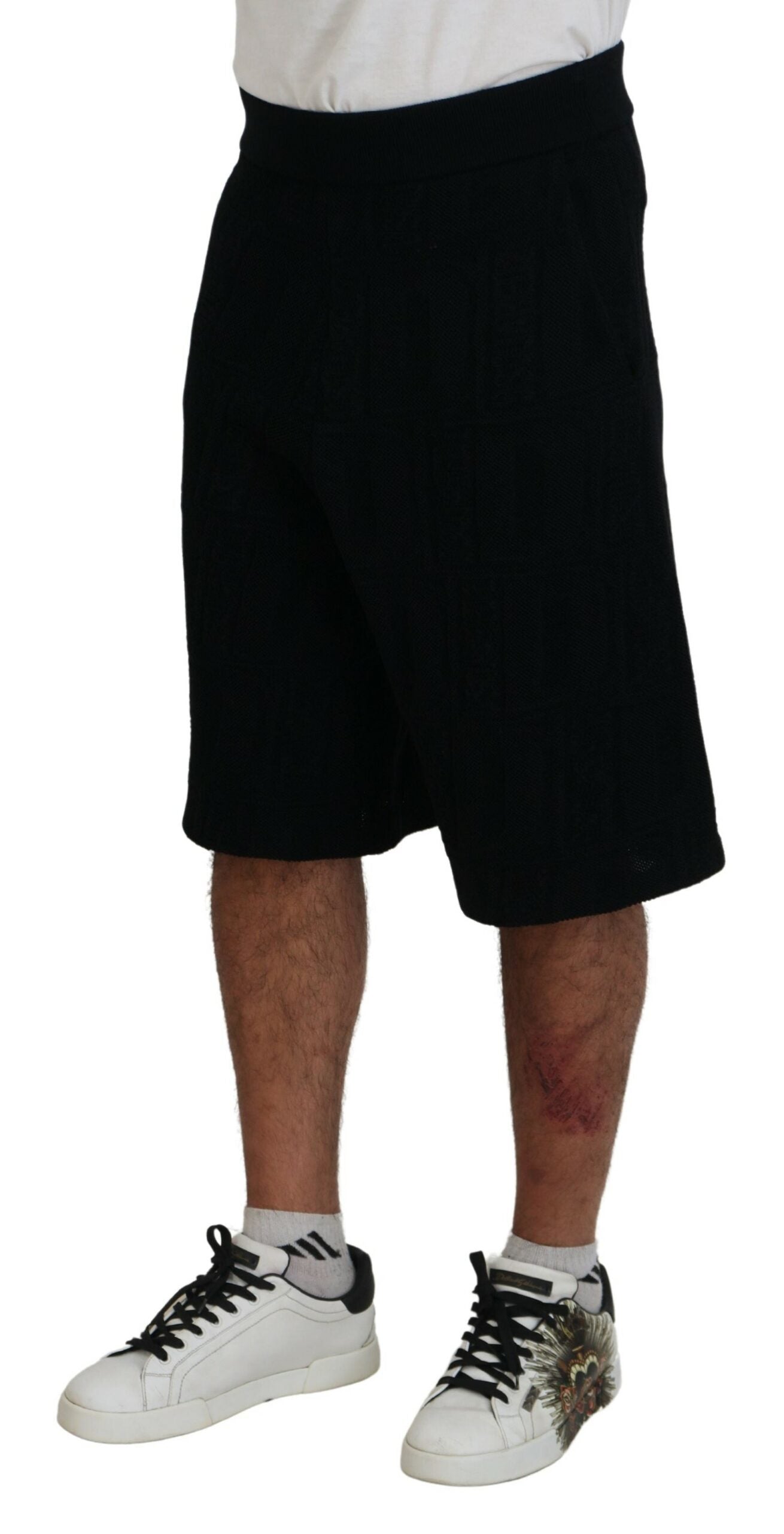 - Black Solid Pull On Men Casual Bermuda Shorts