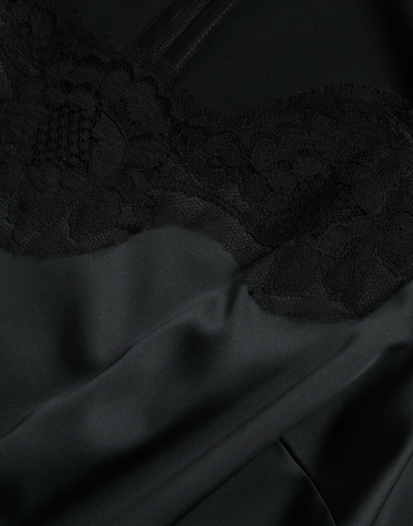 - Black Polyester Lace Trim Sheath Midi Dress