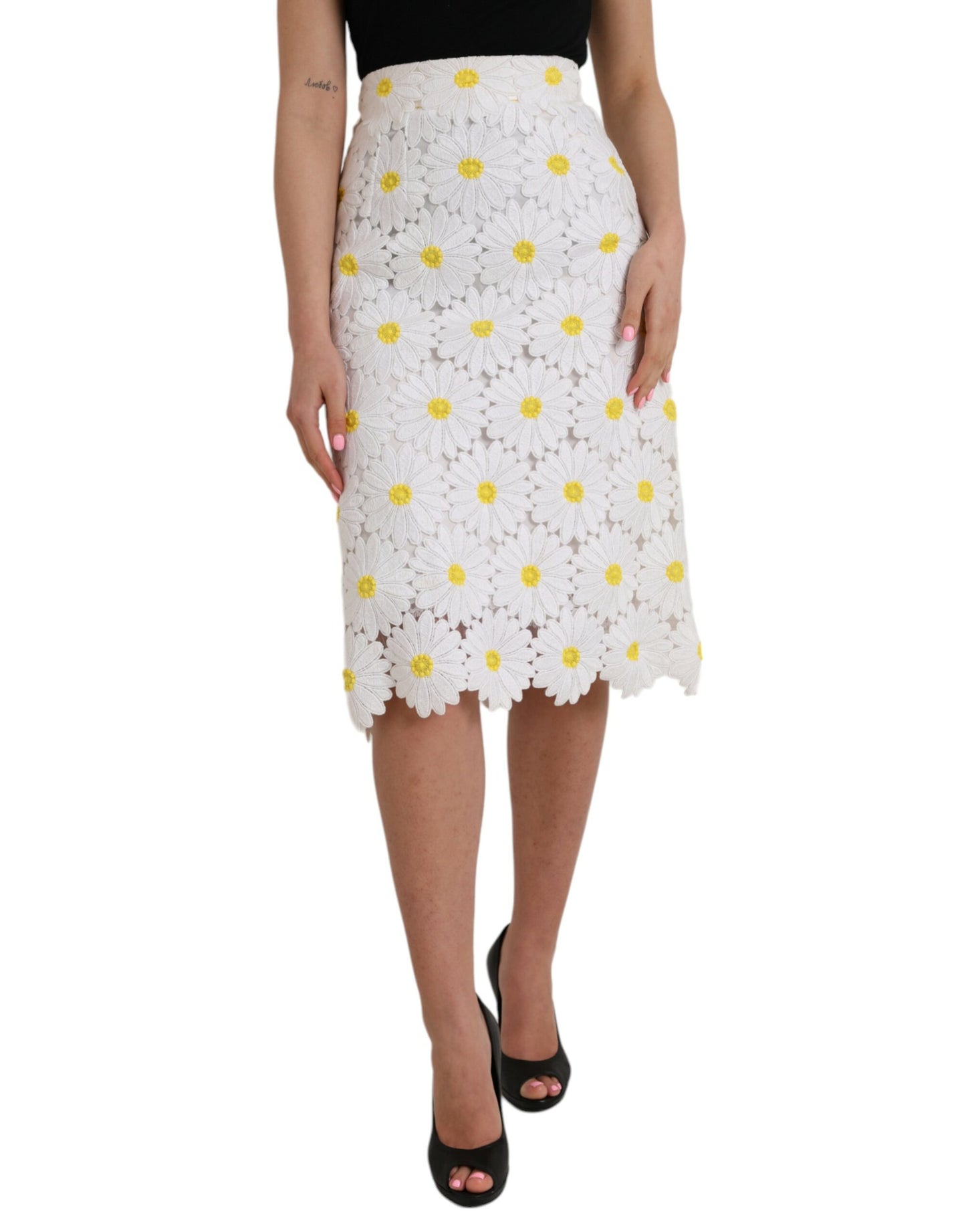- White Floral Pencil Straight Lace Skirt