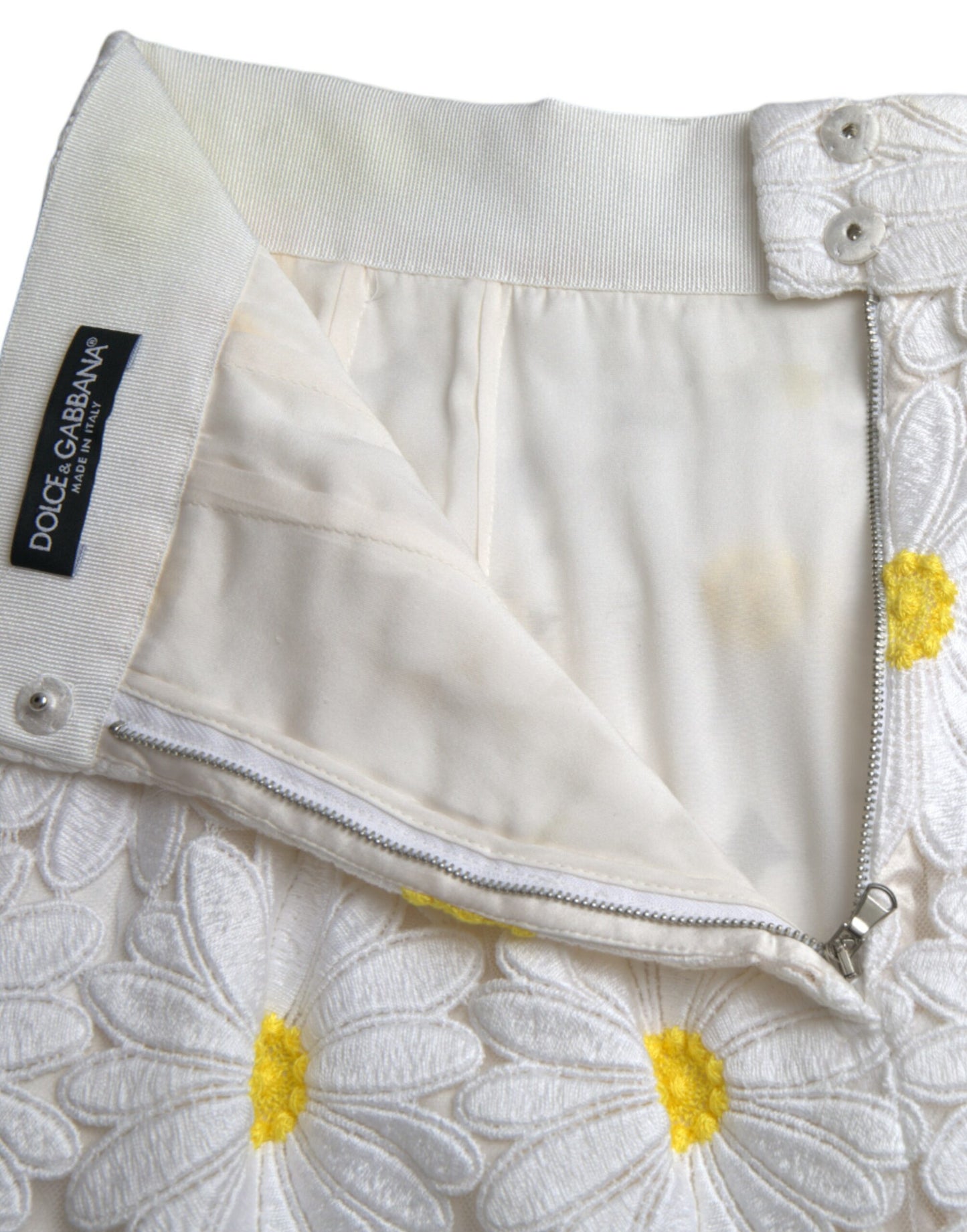 - White Floral Pencil Straight Lace Skirt