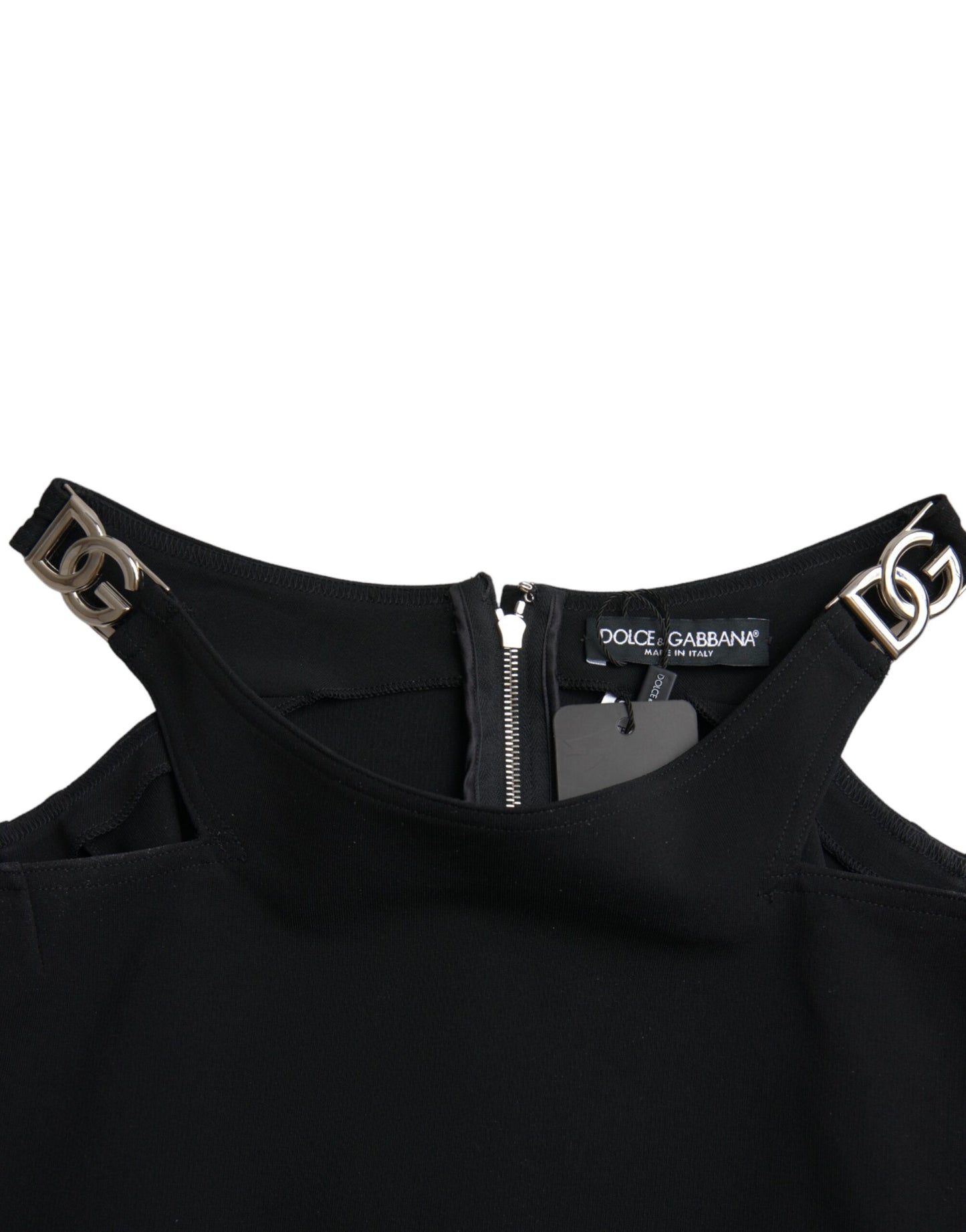 - Black Sleeveless Round Neck Cropped Tank Top