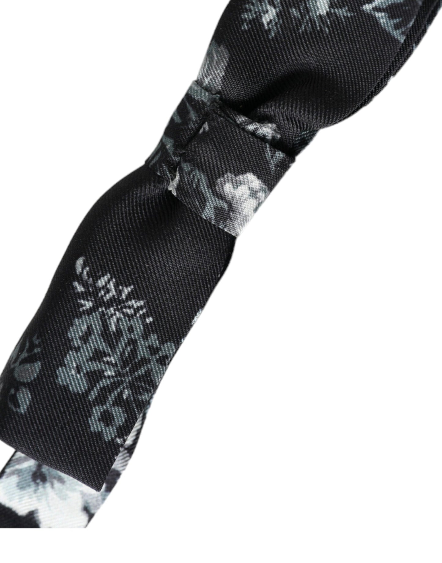 - Black Floral Silk Adjustable Neck Men Bow Tie