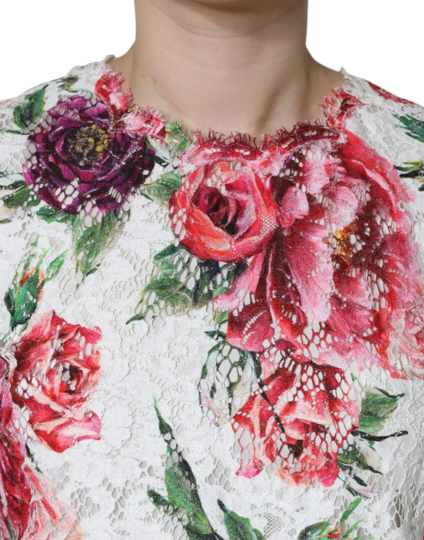 - White Peony Lace Short Sleeves Blouse Top