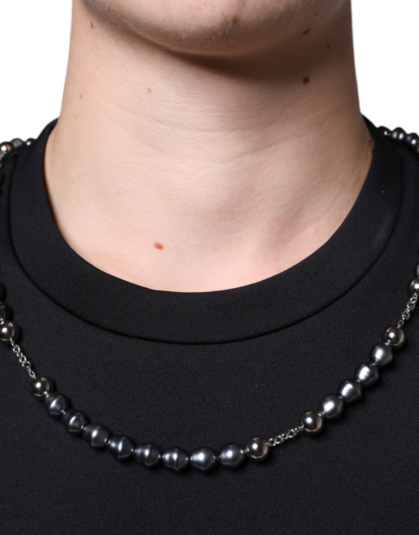 - Black Polyester Necklace Embellished T-shirt