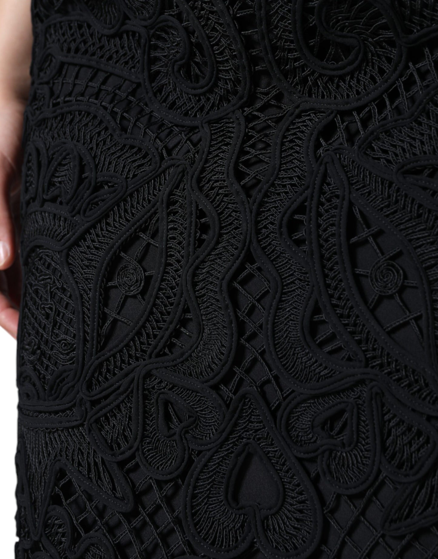 - Black Floral Lace HighWaist Pencil Cut Skirt