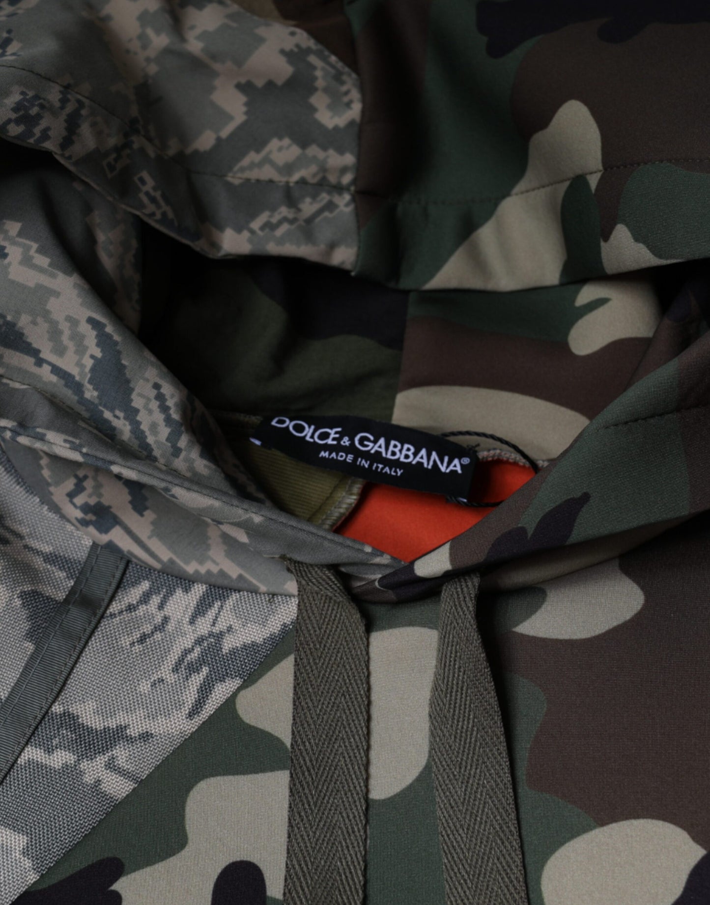 - Multicolor Camouflage Hooded Sweatshirt Sweater