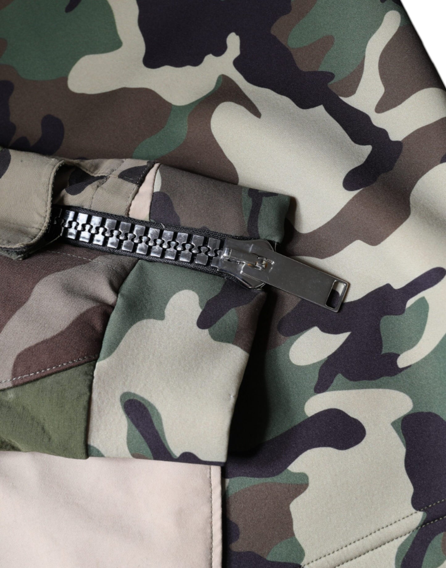 - Multicolor Camouflage Hooded Sweatshirt Sweater