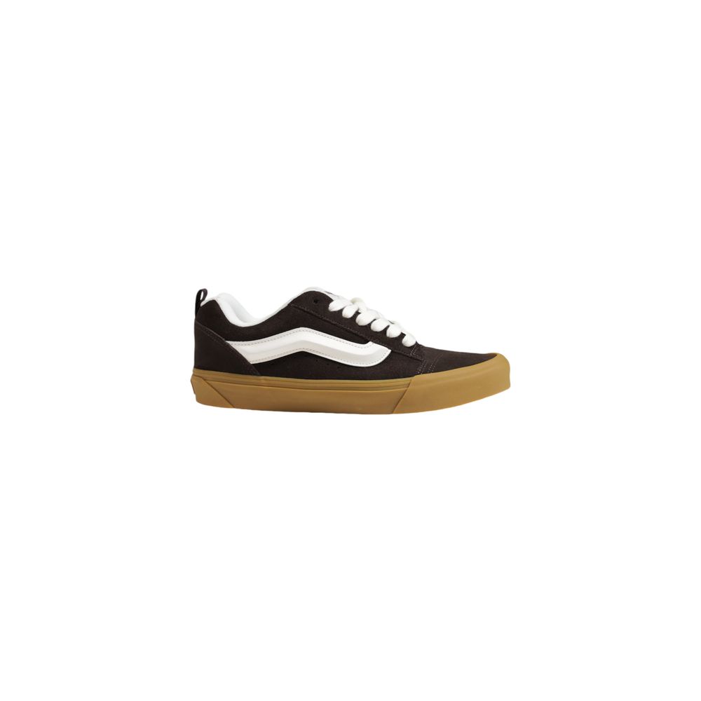 Brown Suede Sneaker: Elevate Your Autumn Style