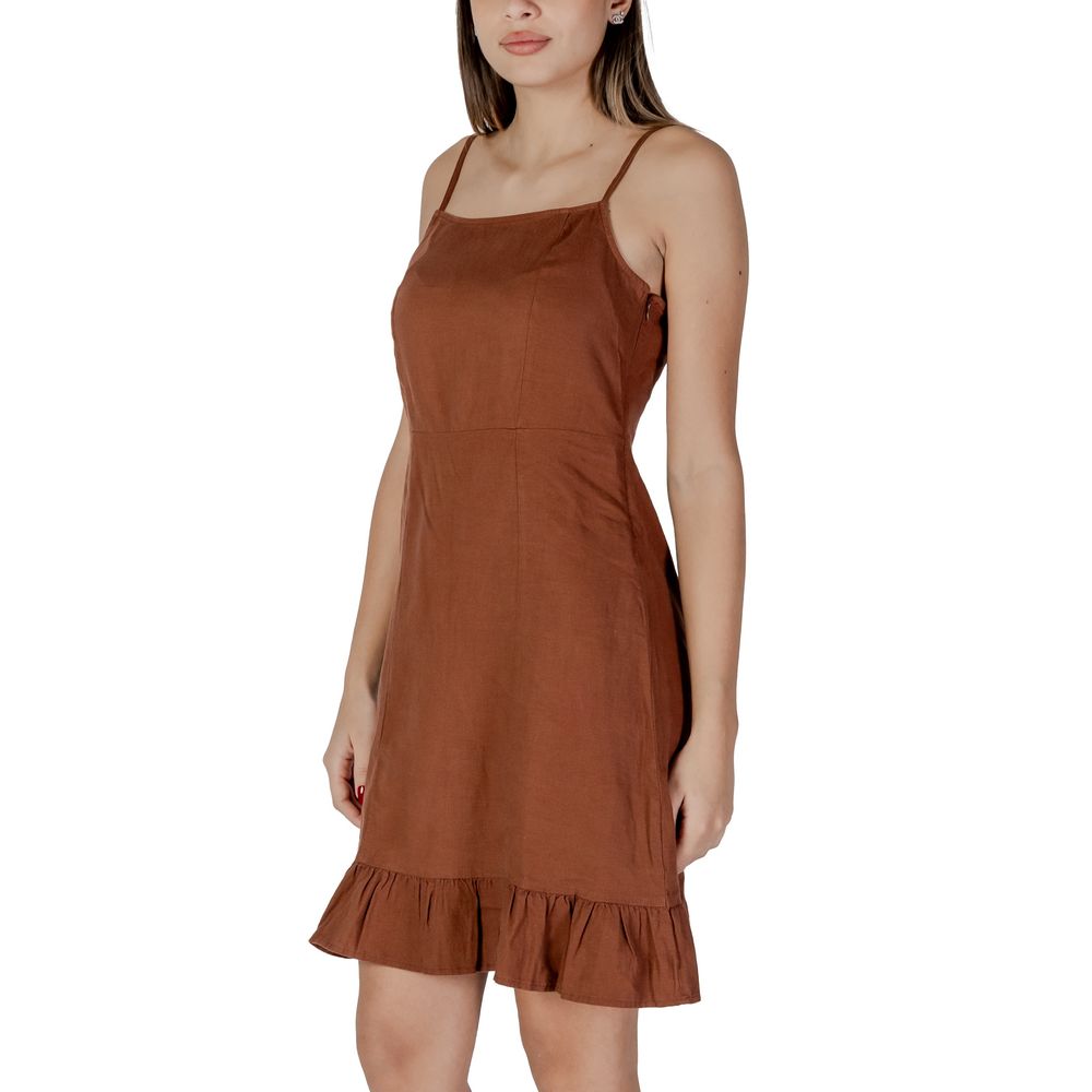 B.Young Elegant Brown Linen Dress