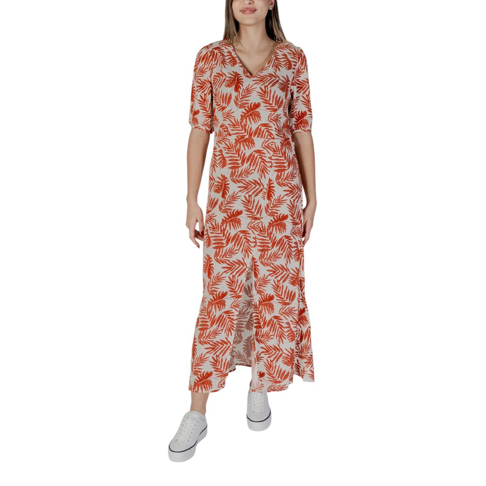 Chic Red Viscose Dress for Effortless Elegance