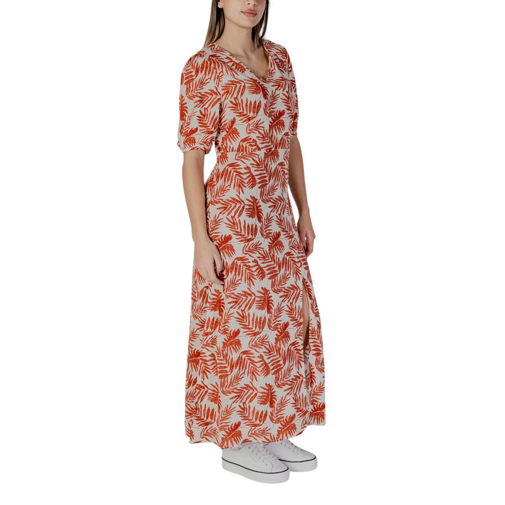 Chic Red Viscose Dress for Effortless Elegance