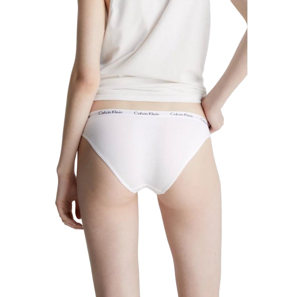 Elegant White Cotton Underwear: Women’s Briefs and Thong Collection
