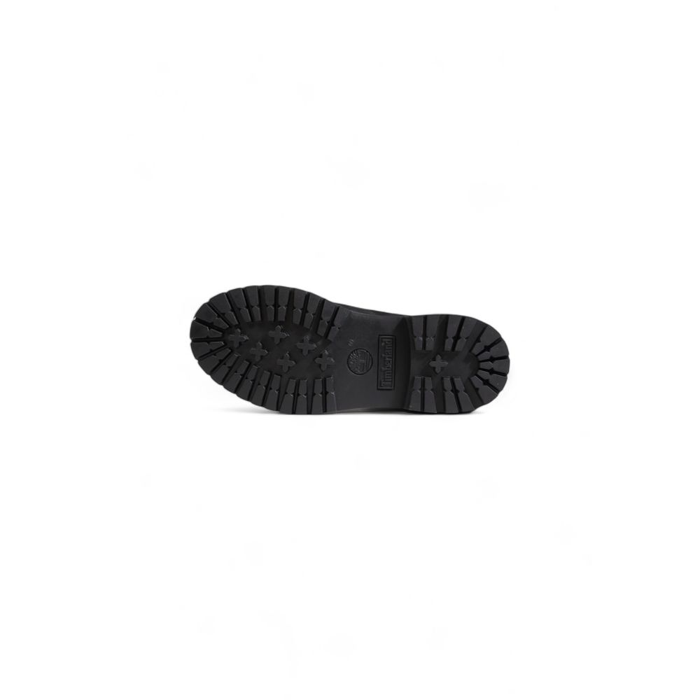 Black Recycled Leather Boot – Sustainable Elegance for the Modern Woman
