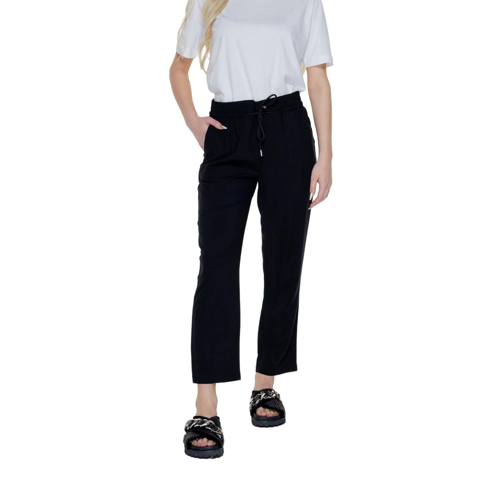 Elegant Black Viscose Jeans for Women