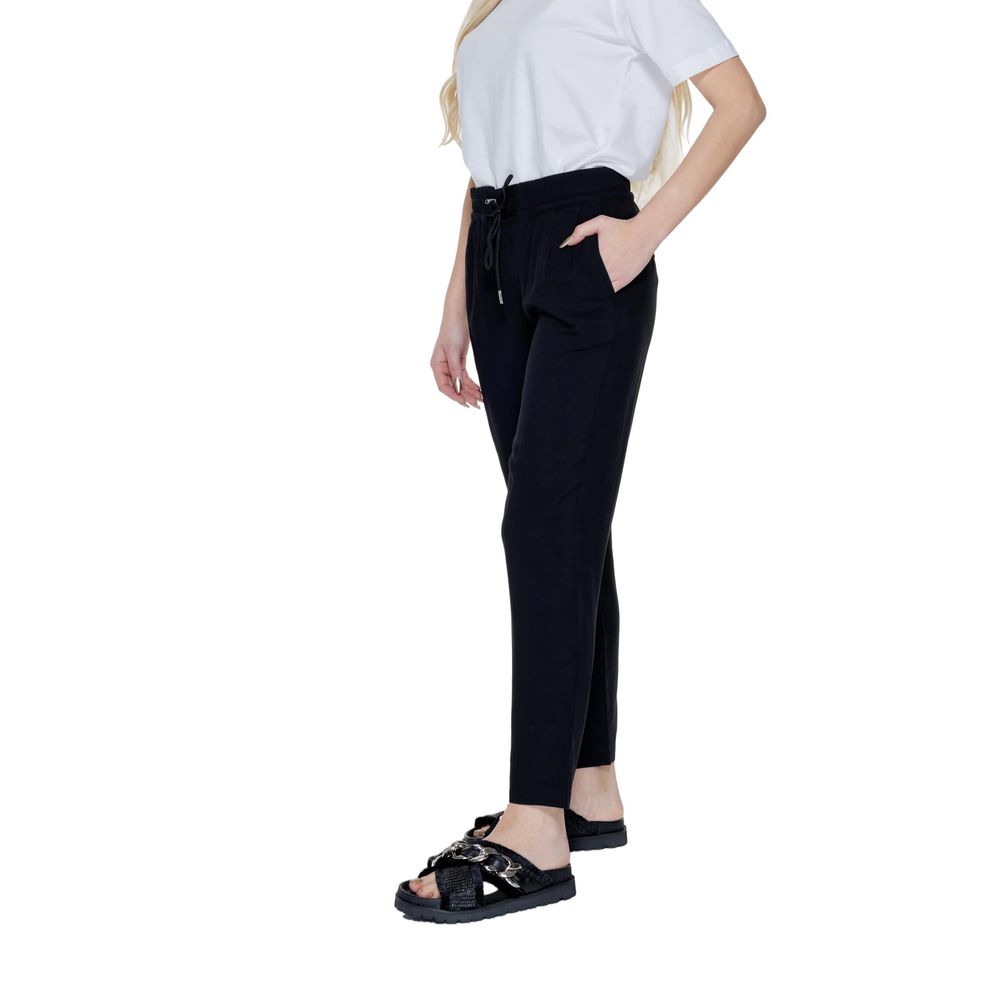 Elegant Black Viscose Jeans for Women