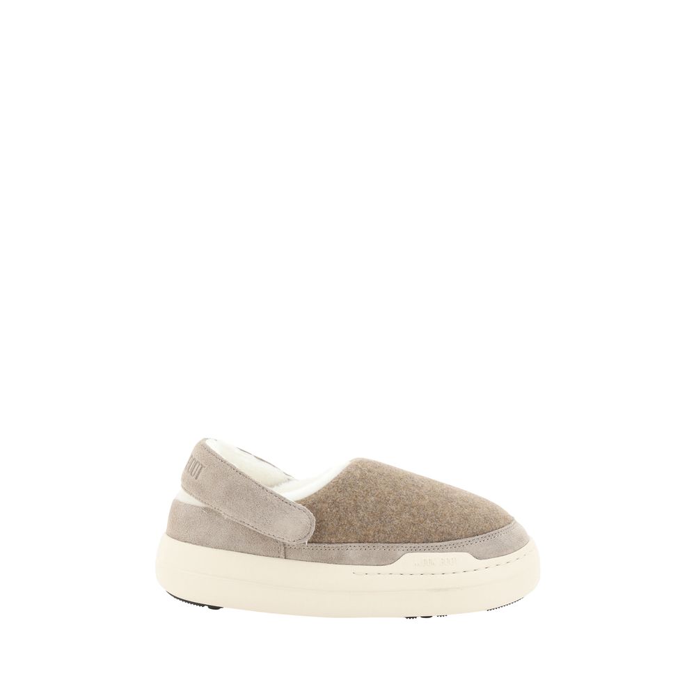 Moon Boot Mules - Chic Comfort for Every Occasion