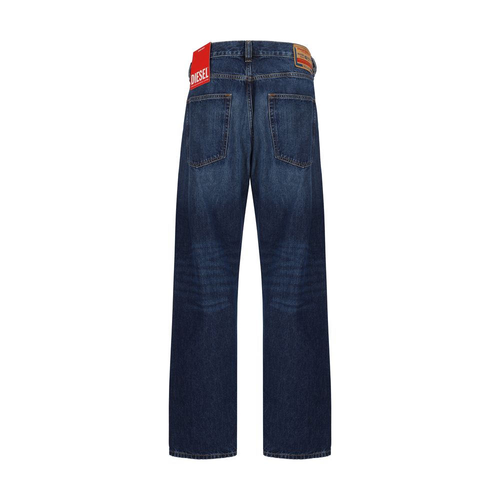 Diesel 2010 D-Macs Jeans: Where Rebel Meets Comfort
