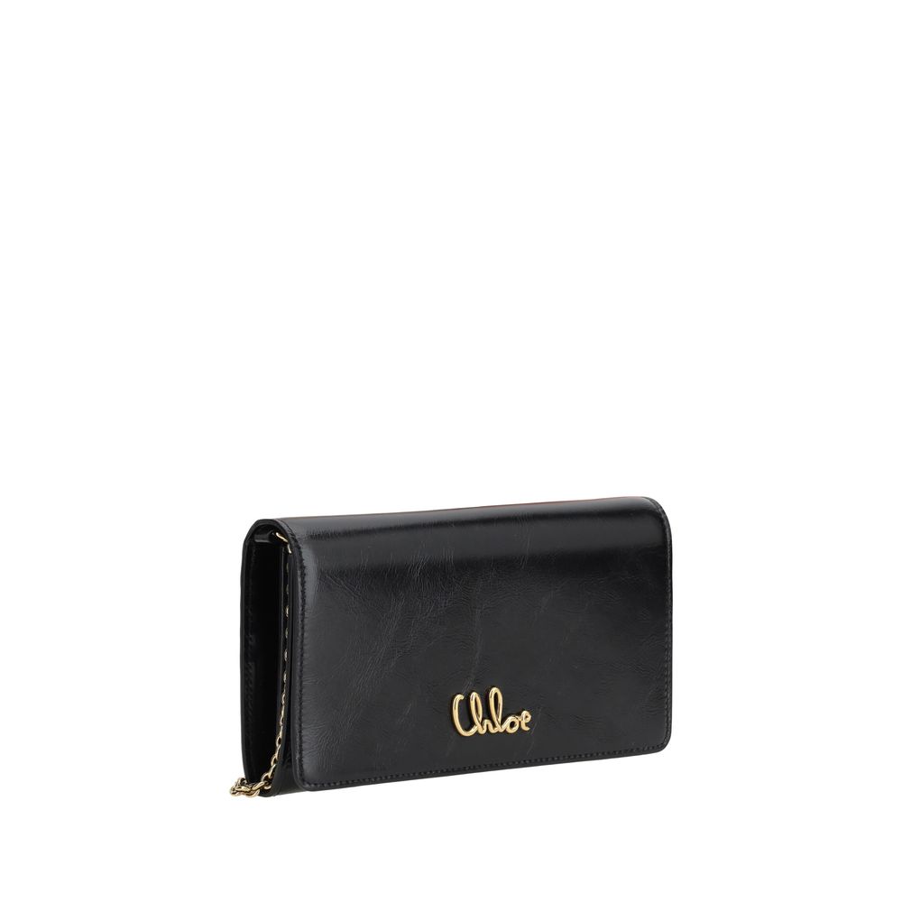 Chloé Iconic Pochette - Elegant Versatile Accessory