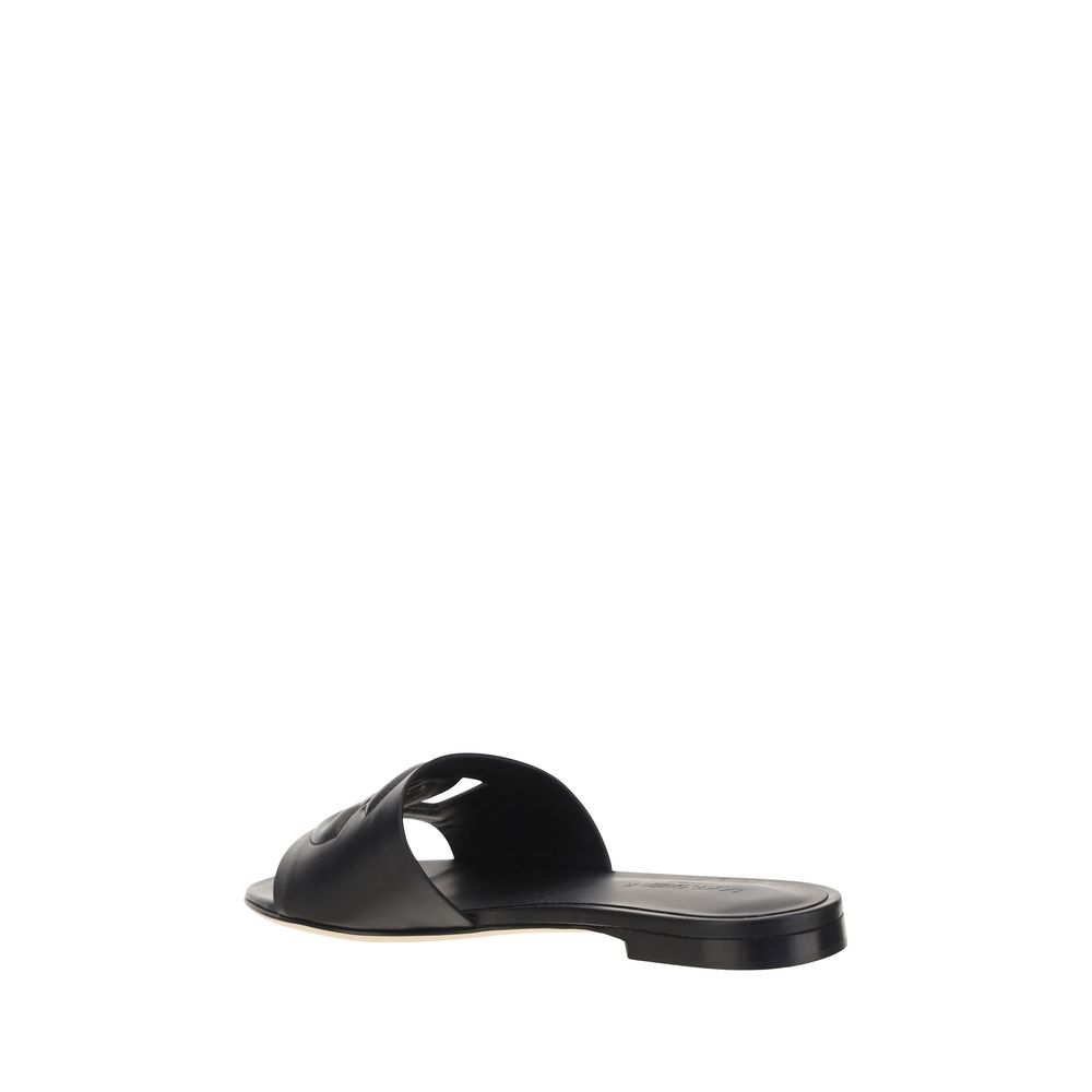 Dolce & Gabbana Millenials Sandals: Sophisticated Leather Comfort
