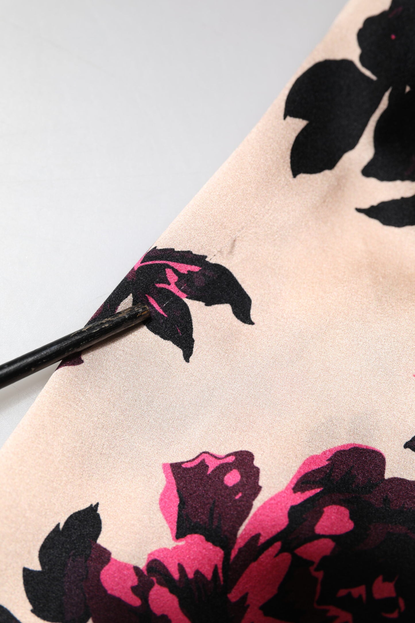 Laneus Pink Floral Silk Long Sleeves V-Neck Ruched Mini Dress