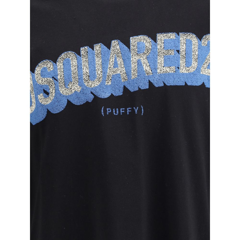 Dsquared² Logoed T-Shirt: A Bold Signature Piece