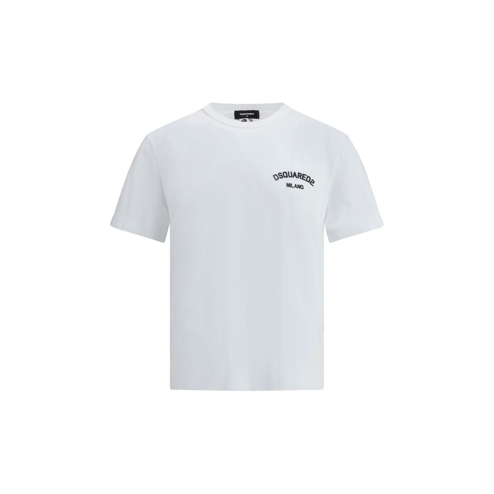 Dsquared2 Logoed T-Shirt: Urban Essential with Attitude