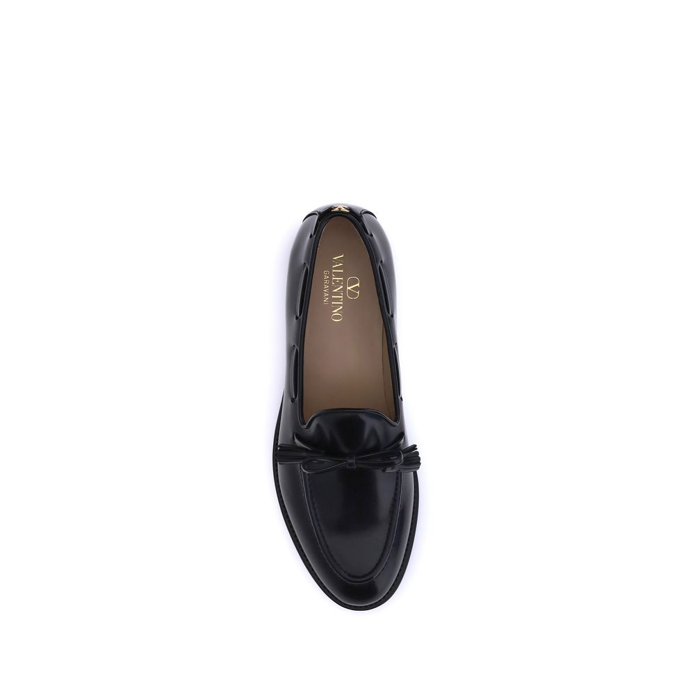 Valentino Garavani Bowshire Loafers - Timeless Elegance in Polished Calfskin