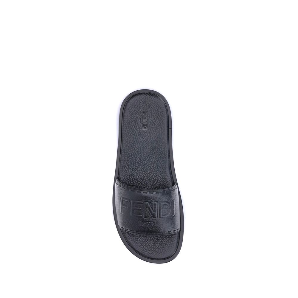 Fendi Logo Sandals in Black Grained Leather