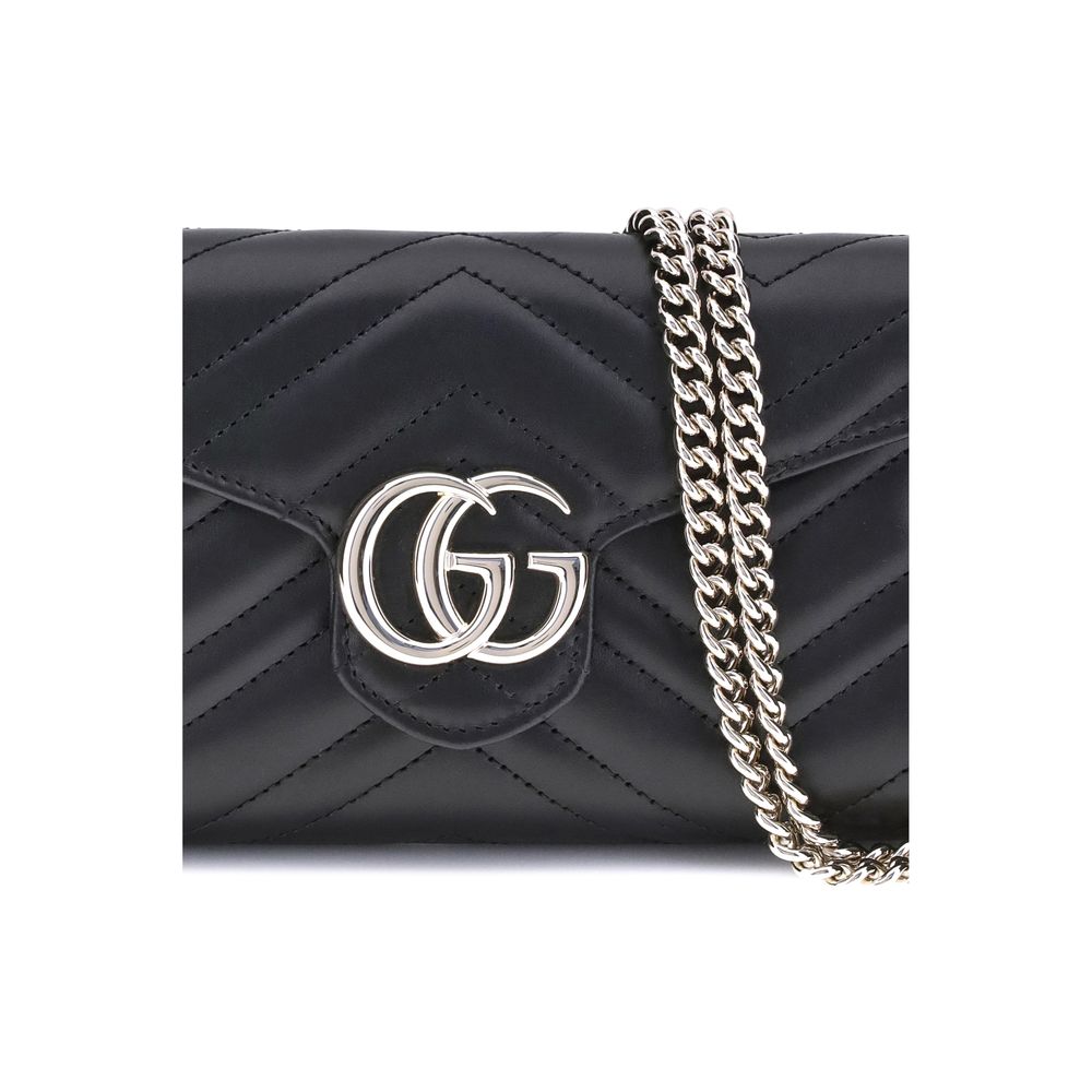 Gucci GG Marmont Wallet with Chain: Opulent Elegance Redefined