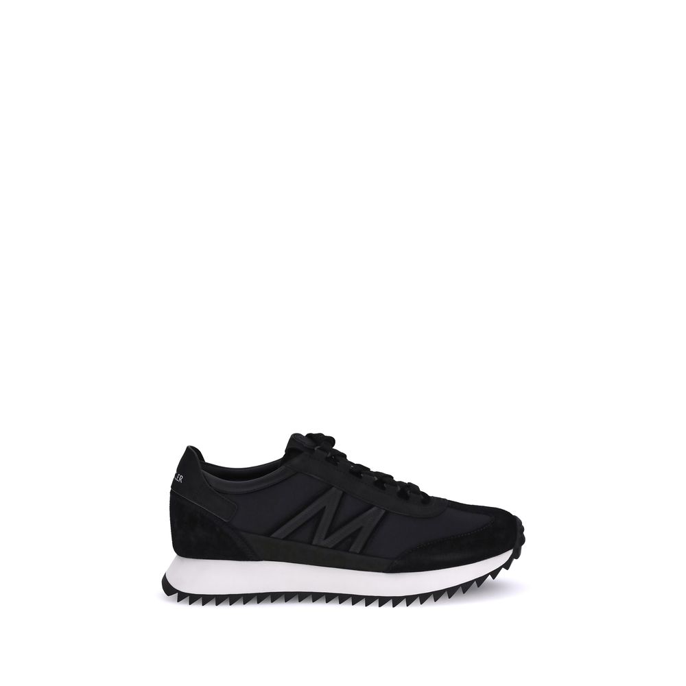 Moncler Pacey2 Sneakers: Luxurious Urban Footwear