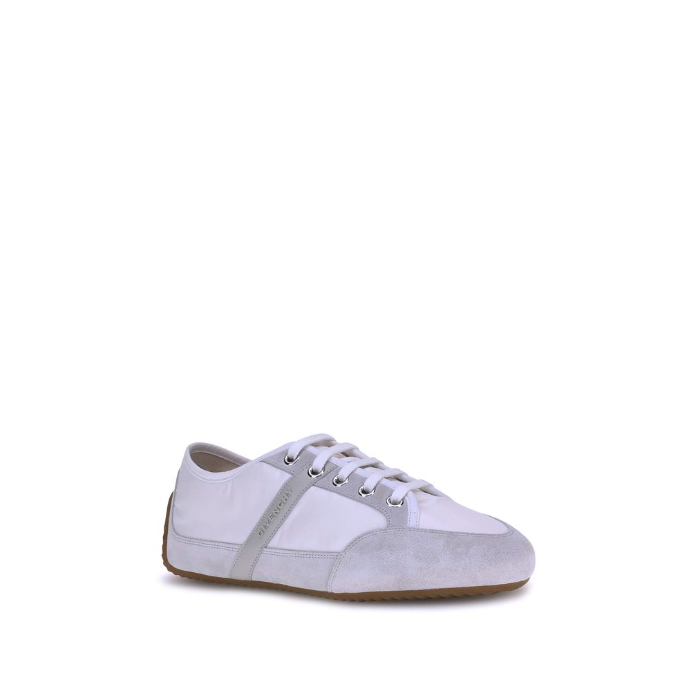 Givenchy Slim Sneakers: A Fusion of Elegance and Modernity